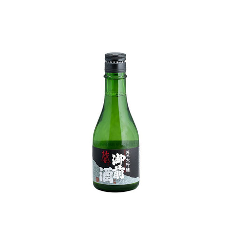 Gozenshu Junmai Daiginjo "Kei" sake 16% 300 ml.